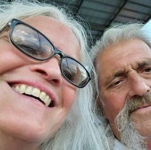 Meet your Posher, Candy